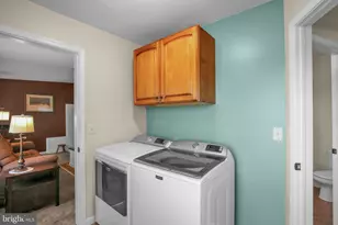 373 N Mechanic St, Fredericksburg, PA 17026 - Photo 20