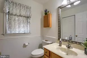 11 Township Line Dr, Fredericksburg, PA 17026 - Photo 14