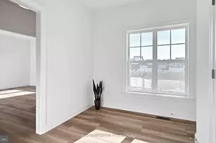 16 Betony Ln, Lebanon, PA 17042 - Photo 2