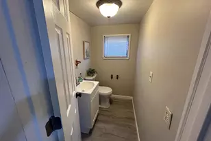 410 N 2nd St, Lebanon, PA 17046 - Photo 20