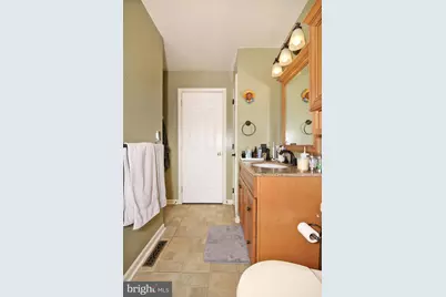 81 E Brookfield, Lebanon, PA 17046 - Photo 24