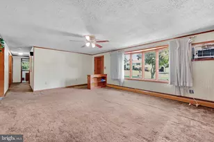 1151 Kochenderfer Rd, Lebanon, PA 17046 - Photo 10