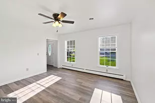 933 Redwood Ln, Lebanon, PA 17046 - Photo 6