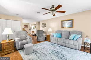 409 Cambridge Ct, Palmyra, PA 17078 - Photo 6