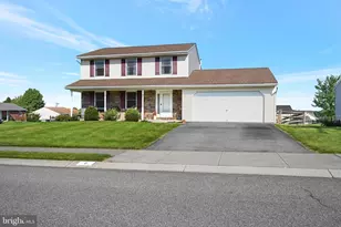 2 Eagle View Dr, Newmanstown, PA 17073 - Photo 2