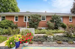321 E Walnut St, Palmyra, PA 17078 - Photo 42