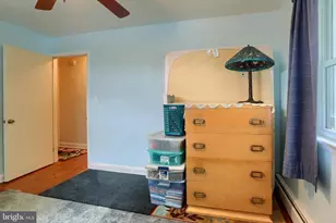 321 E Walnut St, Palmyra, PA 17078 - Photo 24