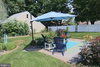 321 E Walnut Street, Palmyra, PA 17078 - Photo 2