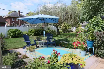 321 E Walnut Street, Palmyra, PA 17078 - Photo 1