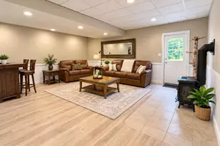 1110 S Mountain Ln, Lebanon, PA 17042 - Photo 32