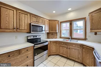 18 E Maple Avenue, Myerstown, PA 17067 - Photo 12