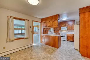 1315 Fonderwhite Rd, Lebanon, PA 17042 - Photo 6