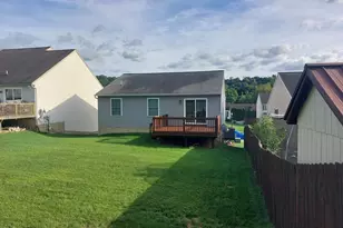 114 Twin Creeks Dr, Jonestown, PA 17038 - Photo 2