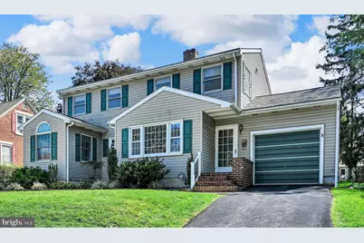 114 E Chestnut Street, Cleona, PA 17042 - Photo 1
