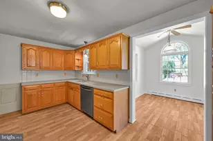 114 E Chestnut St, Cleona, PA 17042 - Photo 12