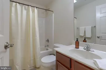 858 Water Edge Ct, Lebanon, PA 17046 - Photo 34