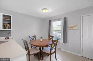 895 S 3rd St, Lebanon, PA 17042 - Photo 4