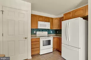 856 Walnut Crest Dr, Lebanon, PA 17046 - Photo 18