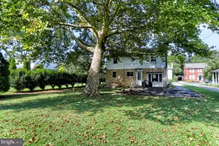 626 Maple St, Annville, PA 17003 - Photo 32