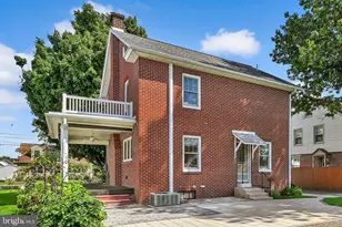 111 S Locust St, Myerstown, PA 17067 - Photo 34