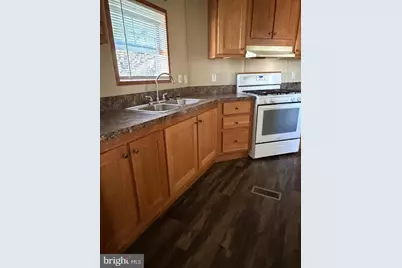 110 Northcrest Acrs, Lebanon, PA 17046 - Photo 6