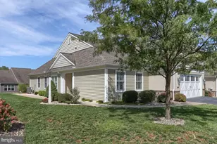 1057 Villa Dr, Lebanon, PA 17042 - Photo 1
