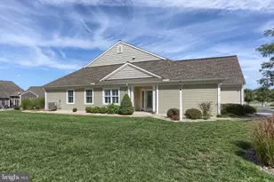 1057 Villa Dr, Lebanon, PA 17042 - Photo 2