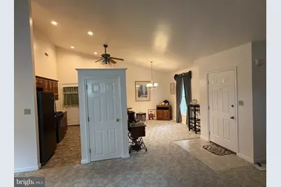9 Lakeview Drive, Myerstown, PA 17067 - Photo 6