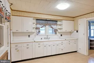 528 S Railroad St, Myerstown, PA 17067 - Photo 12