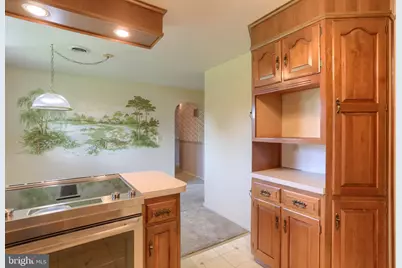 1005 S 2nd Avenue, Lebanon, PA 17042 - Photo 8