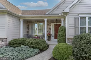 1819 Fieldcrest Rd, Lebanon, PA 17042 - Photo 4