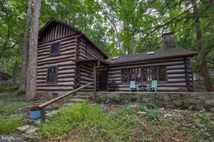 412 Pennsylvania Ave, Mount Gretna, PA 17064 - Photo 4