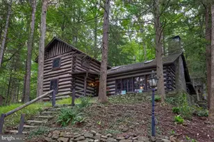 412 Pennsylvania Ave, Mount Gretna, PA 17064 - Photo 1
