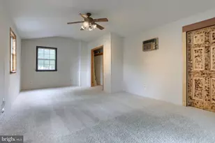 146 Lakeside Dr, Fredericksburg, PA 17026 - Photo 12