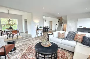 220 Copper Rdg Dr, Newmanstown, PA 17073 - Photo 6