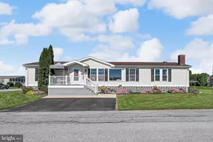 1300 E Kercher Ave, Myerstown, PA 17067 - Photo 4