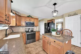 42 Manor Cir, Palmyra, PA 17078 - Photo 22