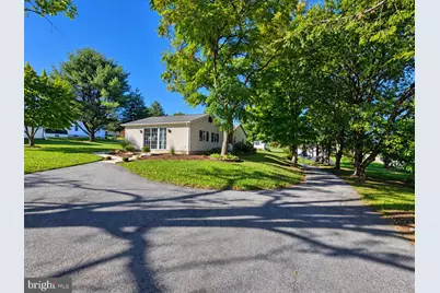 404 Mountville Road, Lebanon, PA 17046 - Photo 2