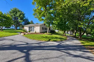 404 Mountville Rd, Lebanon, PA 17046 - Photo 2