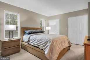 1102 Cambridge Ct, Palmyra, PA 17078 - Photo 10