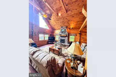 100 Glen Eagles Drive, Hazleton, PA 18202 - Photo 18