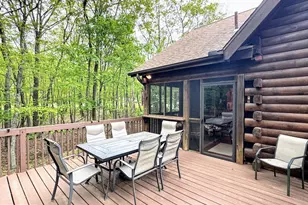 100 Gleneagles Dr, Hazleton, PA 18202 - Photo 12