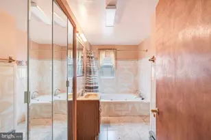 635 Vine St, Freeland, PA 18224 - Photo 36