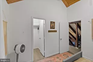 248 W Lake Valley Dr, Hazleton, PA 18202 - Photo 8