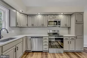 921 Getty Ave, Duryea, PA 18642 - Photo 18