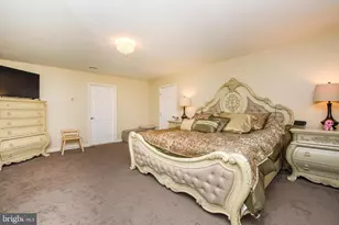 911 Seybert St, Hazleton, PA 18201 - Photo 36