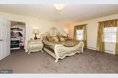 911 Seybert Street, Hazleton, PA 18201 - Photo 40