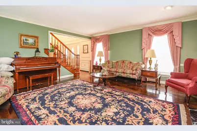 911 Seybert Street, Hazleton, PA 18201 - Photo 68