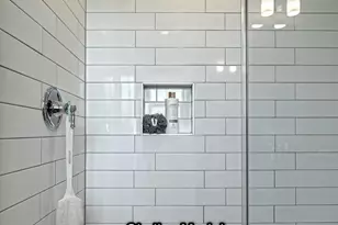 2474 E Venisa Dr, Hazle Township, PA 18201 - Photo 12