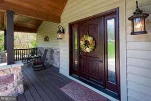 968 Scots Pne Ln, Hazle Township, PA 18202 - Photo 4